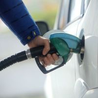 Od ponoći skuplje sve vrste goriva