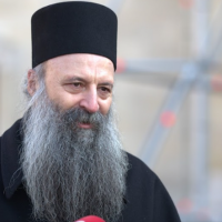 Patrijarh Porfirije: Crkva treba da liječi podjele, a ne da ih proširuje