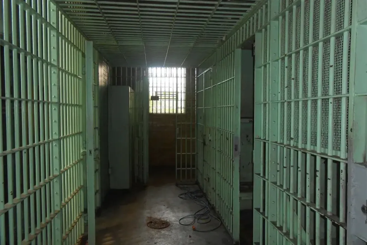 Policijska tortura u Crnoj Gori nekažnjena, uslovi u zatvorima sve lošiji