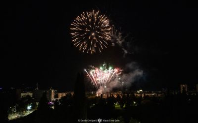 FOTO- Vatromet povodom Dana nezavisnosti