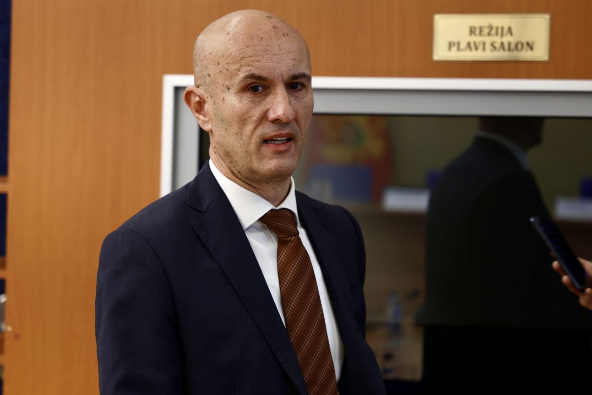Laković: Netačne informacije u medijima, podnijeću krivičnu prijavu zbog odavanja službenih tajni