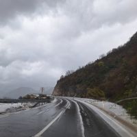 Vozite oprezno: Ima snijega, učestali odroni…