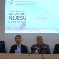 Radulović: Trudićemo se da spriječimo koncesiju Aerodroma